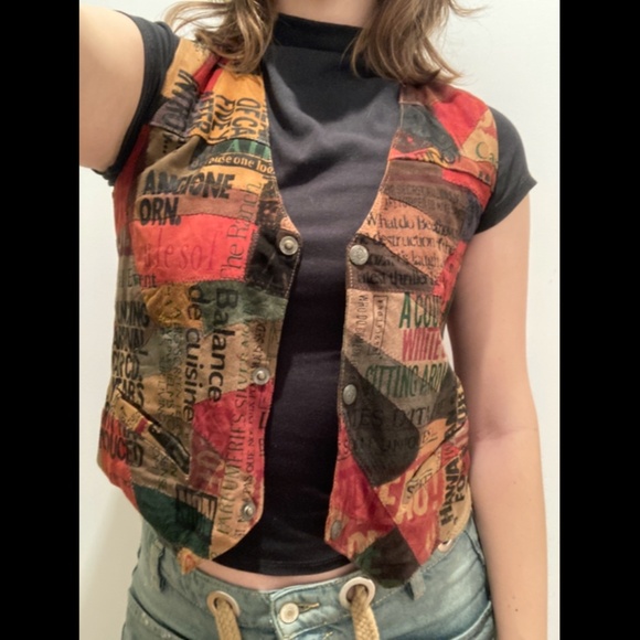 Vintage leather newspaper print vest - size Small - Picture 3 of 9
